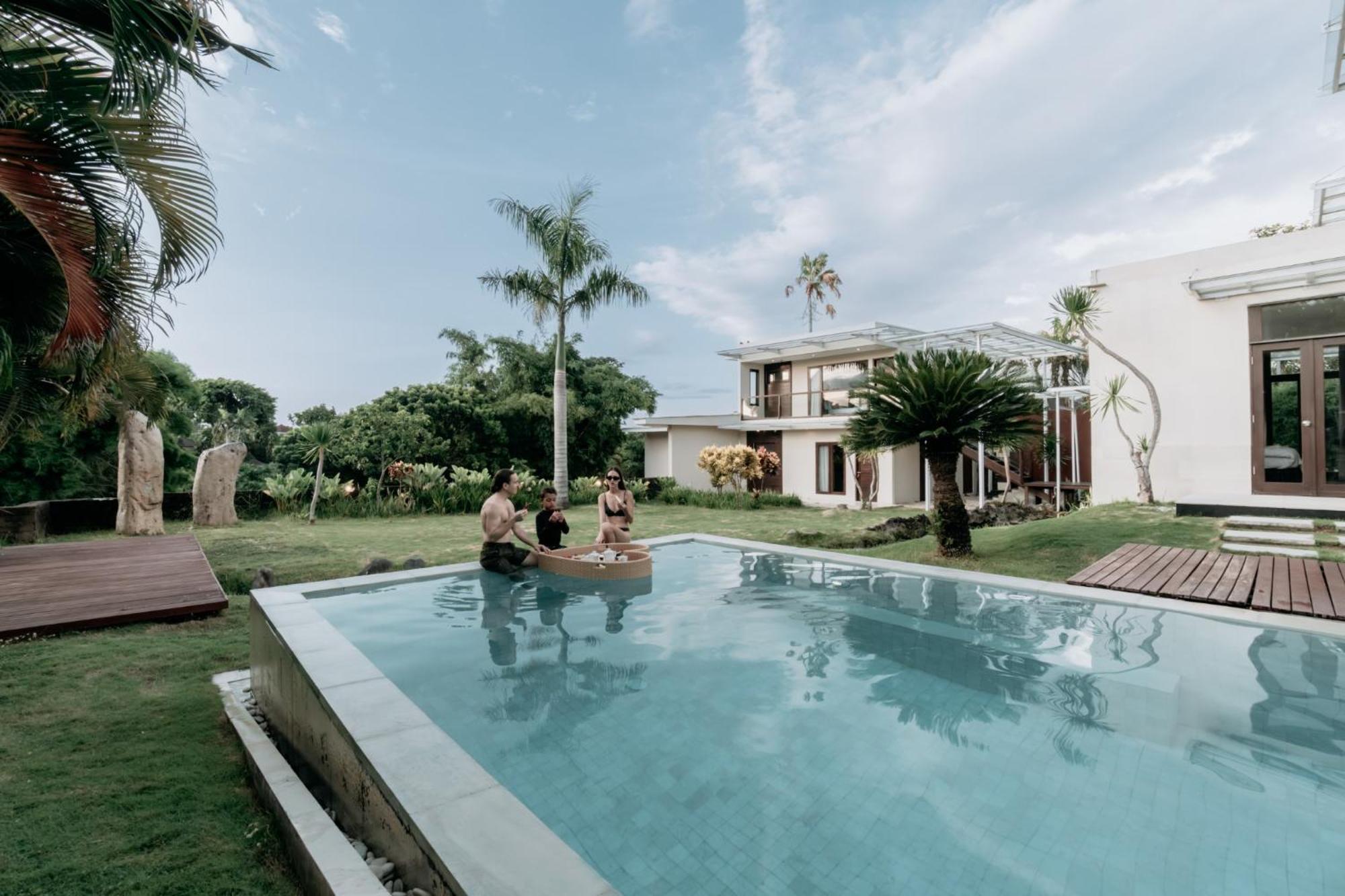 Nara Villa Canggu By Ini Vie Hospitality Exterior photo